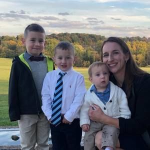 Meet your Posher, Emily